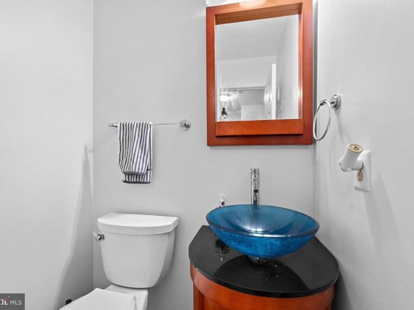 1205 Cameo Court, Herndon VA 20170