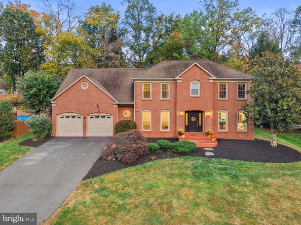 1205 Cameo Court, Herndon VA 20170