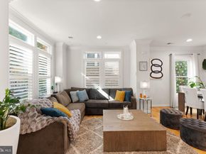 1137 S Monroe Street S, Arlington VA 22204