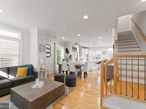 1137 S Monroe Street S, Arlington VA 22204