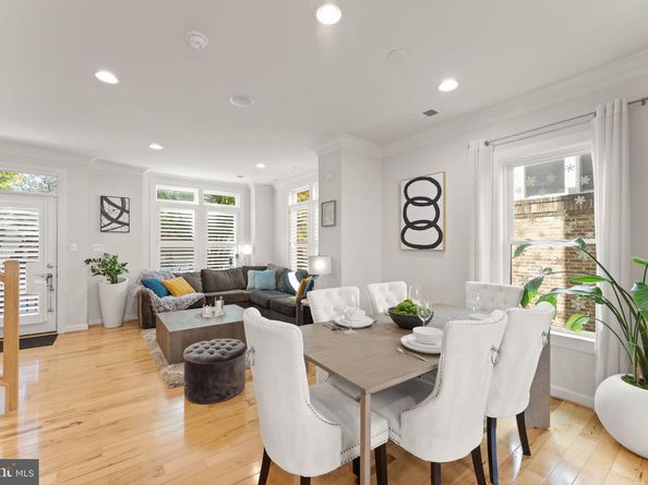 1137 S Monroe Street S, Arlington VA 22204