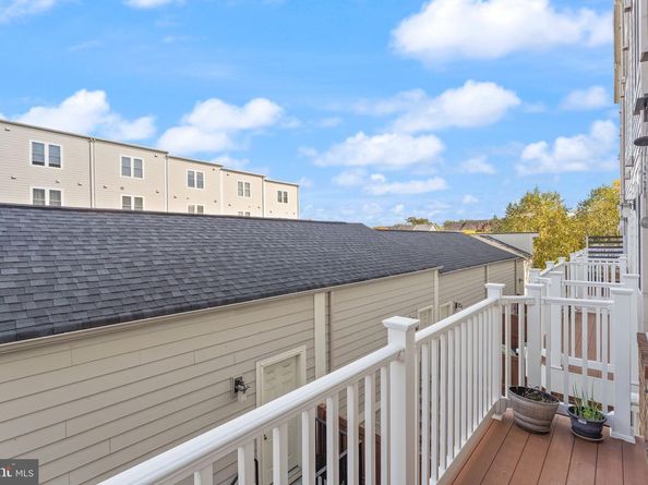 1137 S Monroe Street S, Arlington VA 22204