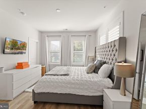 1137 S Monroe Street S, Arlington VA 22204