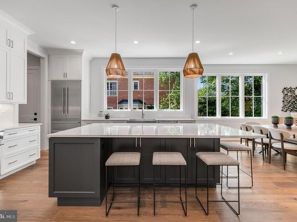 4777 26 Street N, Arlington VA 22207