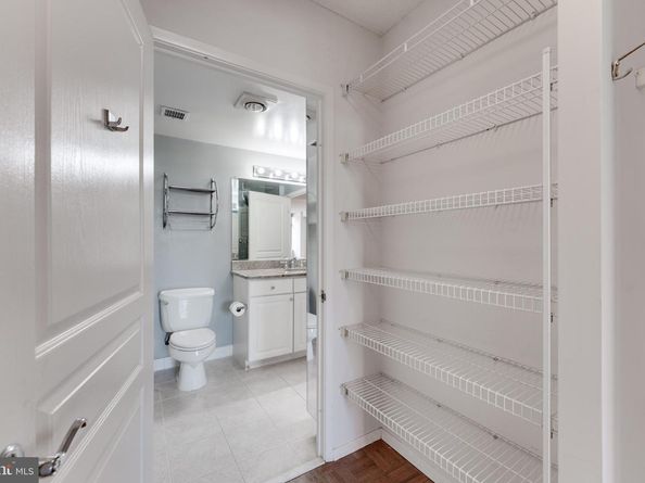 7111 Woodmont Avenue 608, Bethesda MD 20815