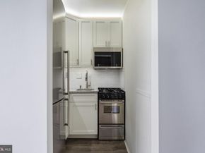 1011 Arlington Boulevard 424, Arlington VA 22209