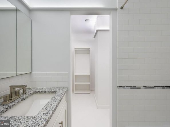 1011 Arlington Boulevard 424, Arlington VA 22209