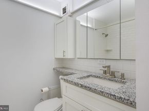 1011 Arlington Boulevard 424, Arlington VA 22209