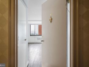 1011 Arlington Boulevard 424, Arlington VA 22209