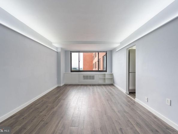 1011 Arlington Boulevard 424, Arlington VA 22209