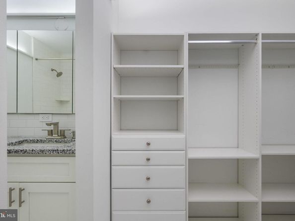 1011 Arlington Boulevard 424, Arlington VA 22209