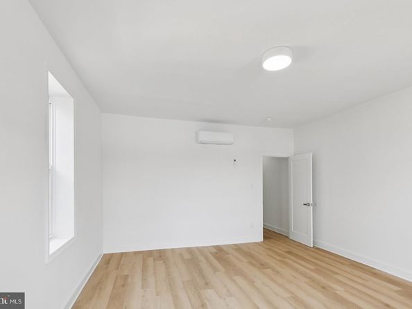 137 W Manheim Street, Philadelphia PA 19144