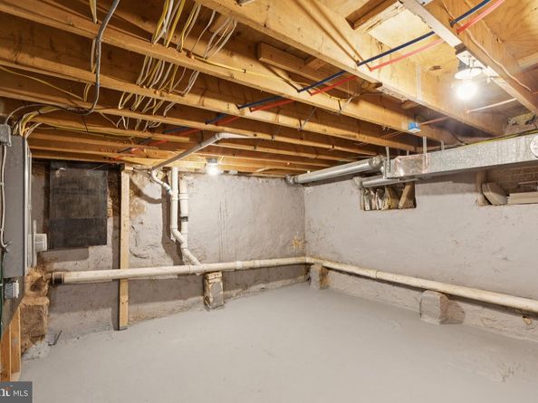 137 W Manheim Street, Philadelphia PA 19144