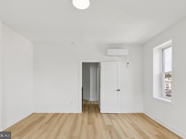 137 W Manheim Street, Philadelphia PA 19144