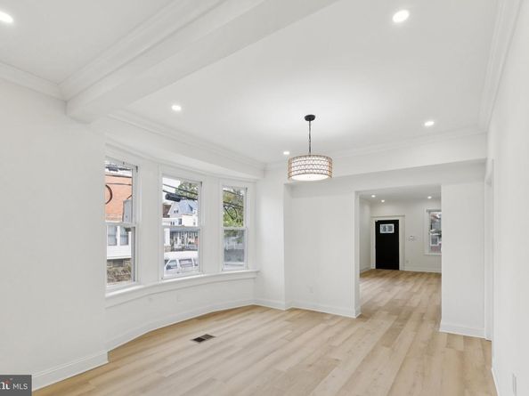 137 W Manheim Street, Philadelphia PA 19144