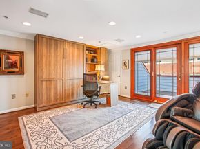 313 Hearthstone Mews, Alexandria VA 22314