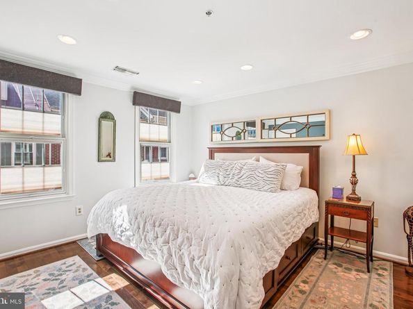 313 Hearthstone Mews, Alexandria VA 22314