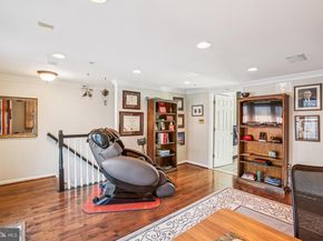 313 Hearthstone Mews, Alexandria VA 22314