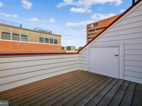 313 Hearthstone Mews, Alexandria VA 22314