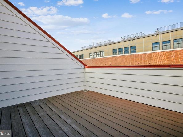 313 Hearthstone Mews, Alexandria VA 22314
