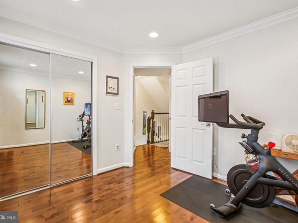 313 Hearthstone Mews, Alexandria VA 22314