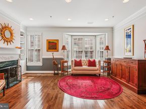 313 Hearthstone Mews, Alexandria VA 22314