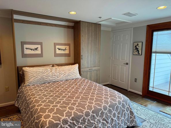 313 Hearthstone Mews, Alexandria VA 22314