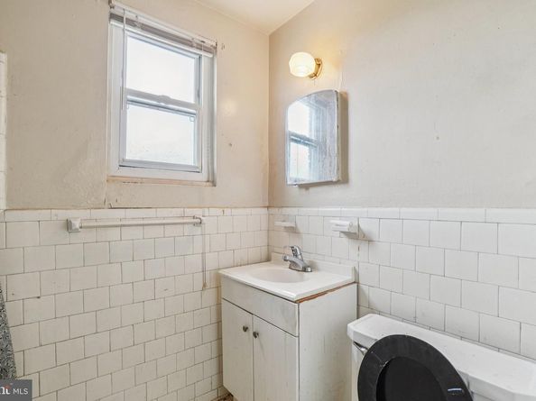 1745 T Street SE, Washington DC 20020