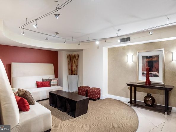 915 E Street NW 103, Washington DC 20004