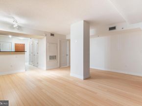 915 E Street NW 103, Washington DC 20004