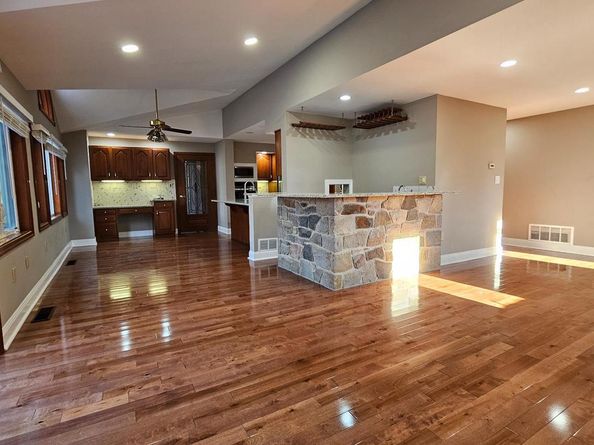 1217 Mckean Road, Ambler PA 19002