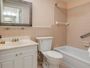 103 W Montgomery Avenue 1A, Ardmore PA 19003