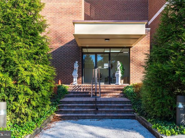 103 W Montgomery Avenue 1A, Ardmore PA 19003