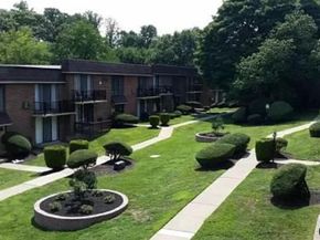 100 E Glenolden Avenue D14, Glenolden PA 19036