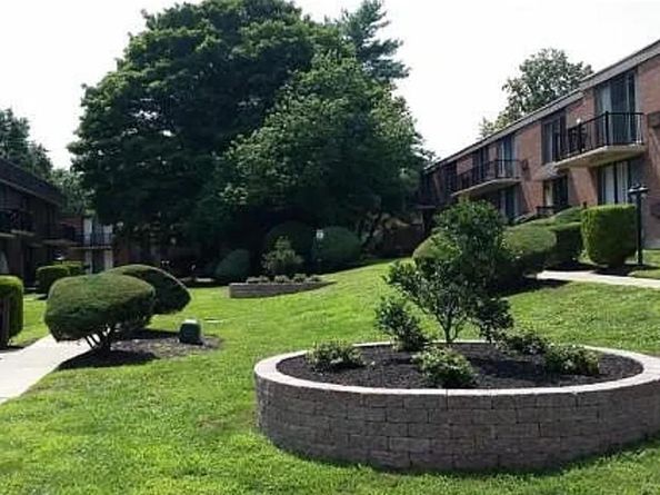 100 E Glenolden Avenue D14, Glenolden PA 19036