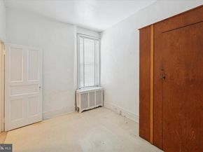 2511 S 17TH Street, Philadelphia PA 19145