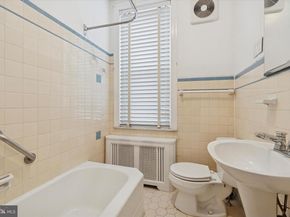 2511 S 17TH Street, Philadelphia PA 19145