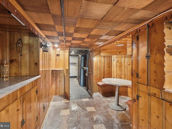 2511 S 17TH Street, Philadelphia PA 19145