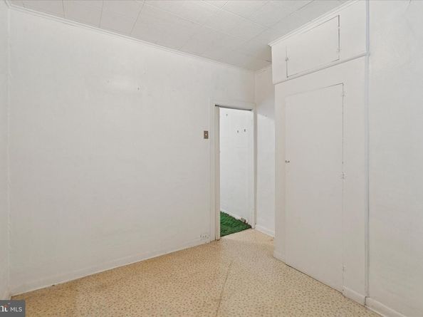 2511 S 17TH Street, Philadelphia PA 19145