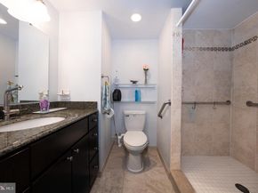 20925 Valley Forge Circle 925, King Of Prussia PA 19406