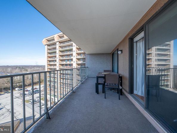 20925 Valley Forge Circle 925, King Of Prussia PA 19406