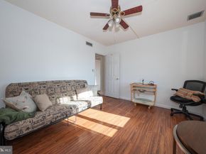 20925 Valley Forge Circle 925, King Of Prussia PA 19406