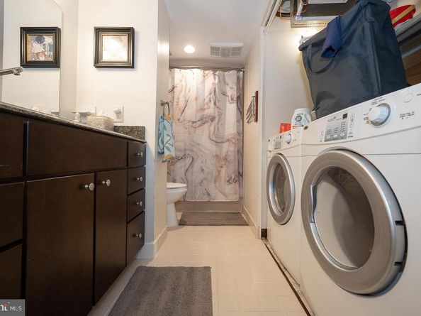 20925 Valley Forge Circle 925, King Of Prussia PA 19406