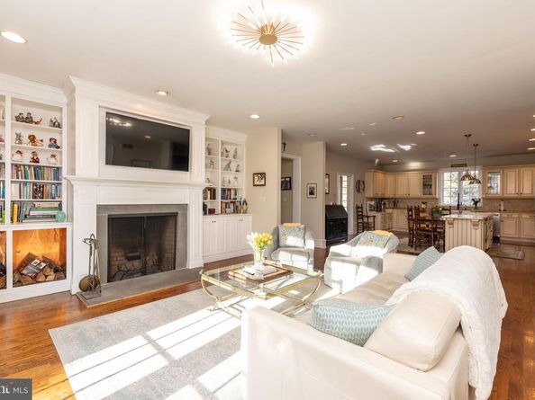 8204 Crittenden Street, Philadelphia PA 19118