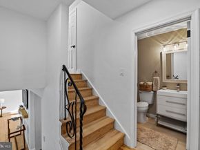 1221 Huntingdon Pike, Huntingdon Valley PA 19006