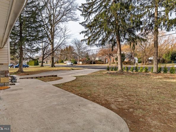 1221 Huntingdon Pike, Huntingdon Valley PA 19006