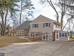 1221 Huntingdon Pike, Huntingdon Valley PA 19006