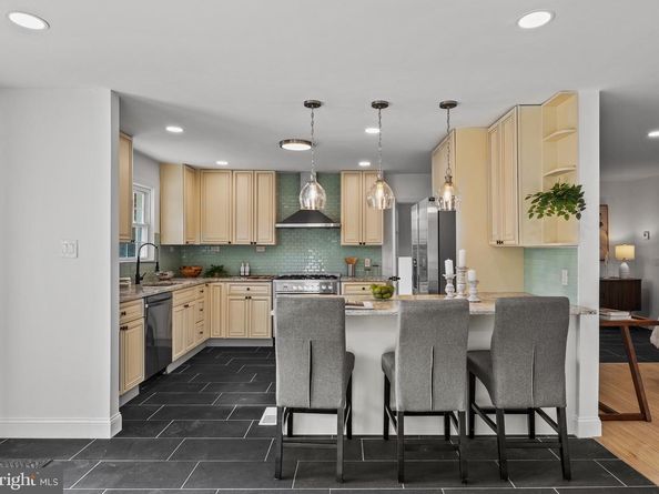 1221 Huntingdon Pike, Huntingdon Valley PA 19006