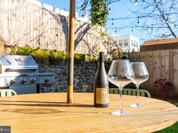 227 Grape Street, Philadelphia PA 19128