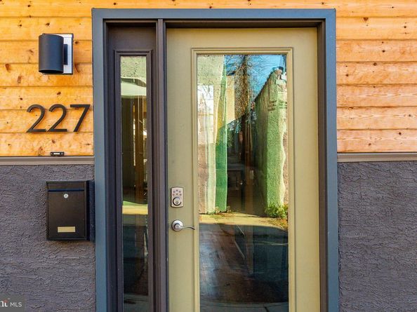 227 Grape Street, Philadelphia PA 19128